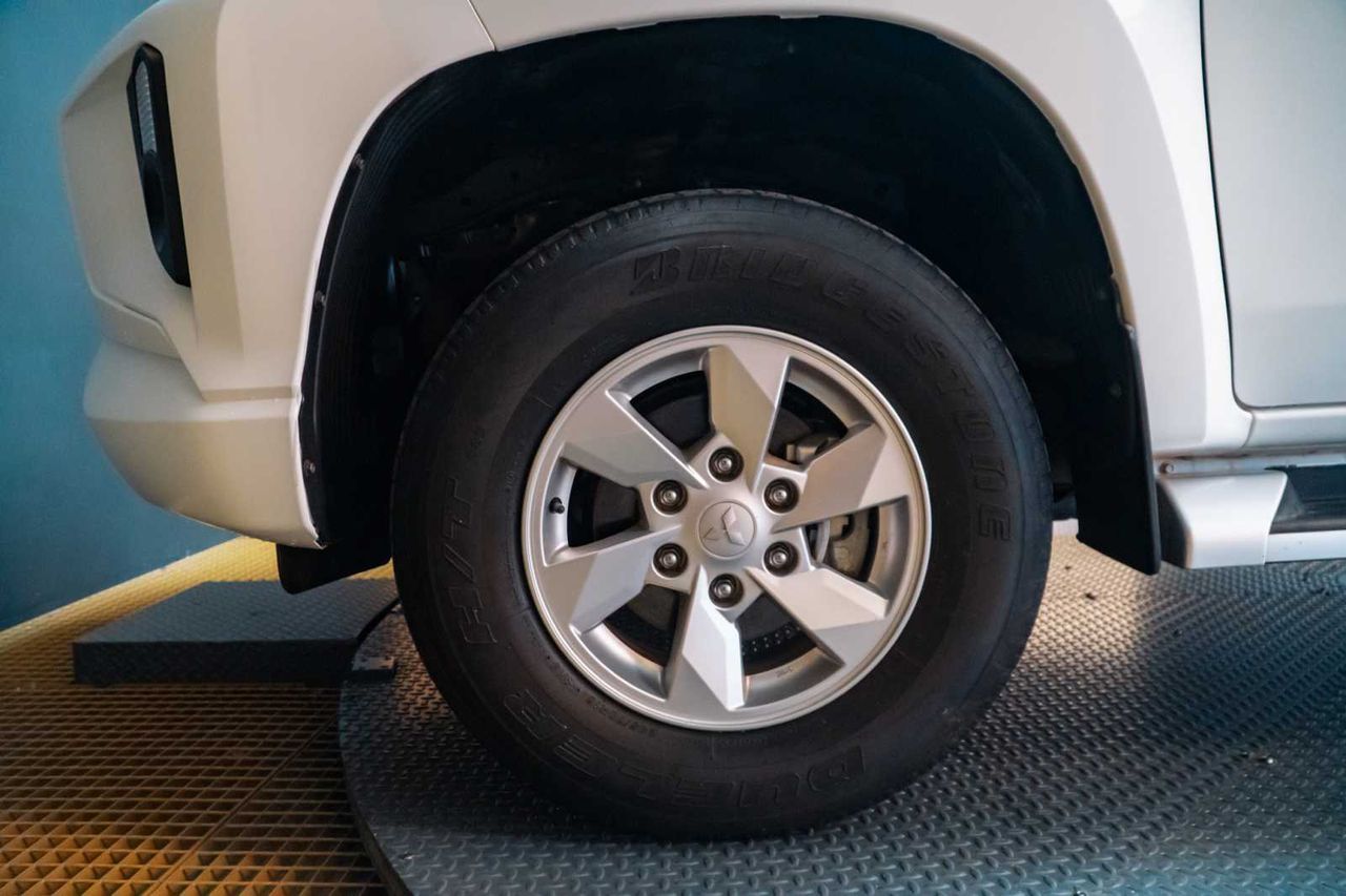 Mitsubishi L200 d/c 220 di-d m-pro  - Foto 15