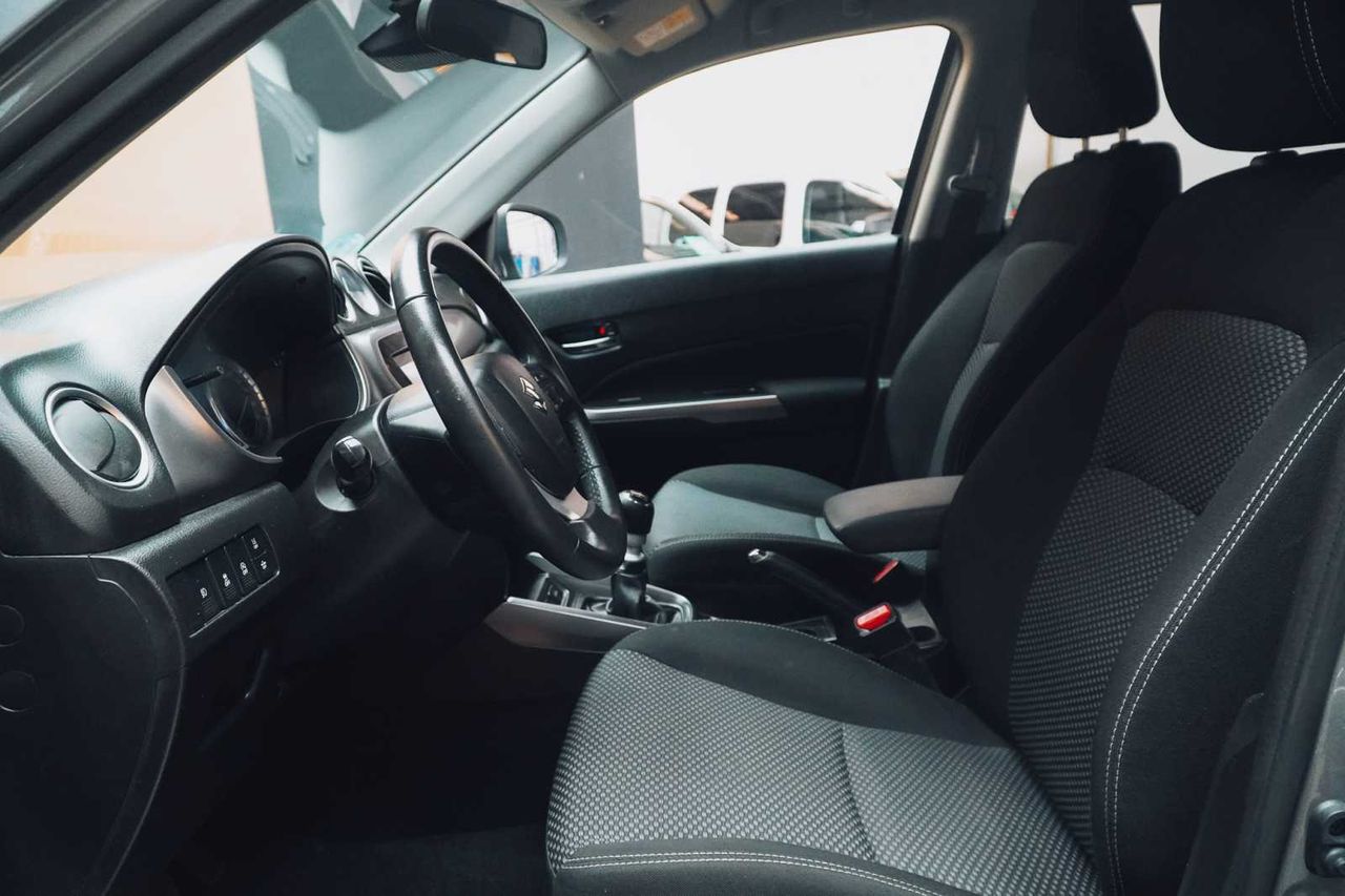 Suzuki Vitara 1.4 gas 129cv gle 2wd - 2023  - Foto 16