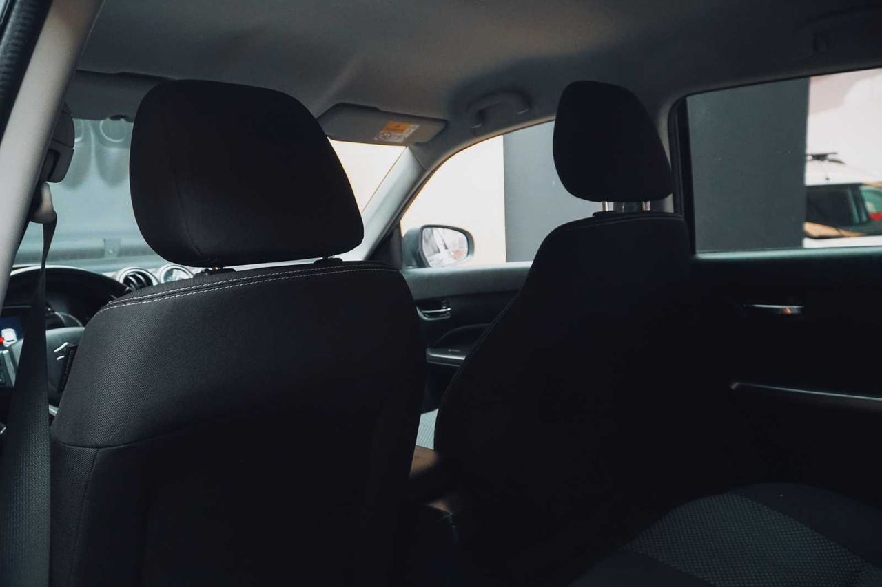 Suzuki Vitara 1.4 gas 129cv gle 2wd - 2023  - Foto 18