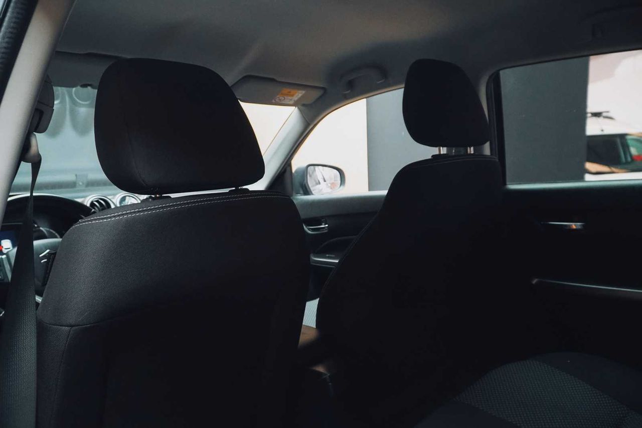 Suzuki Vitara 1.4 gas 129cv gle 2wd - 2023  - Foto 19