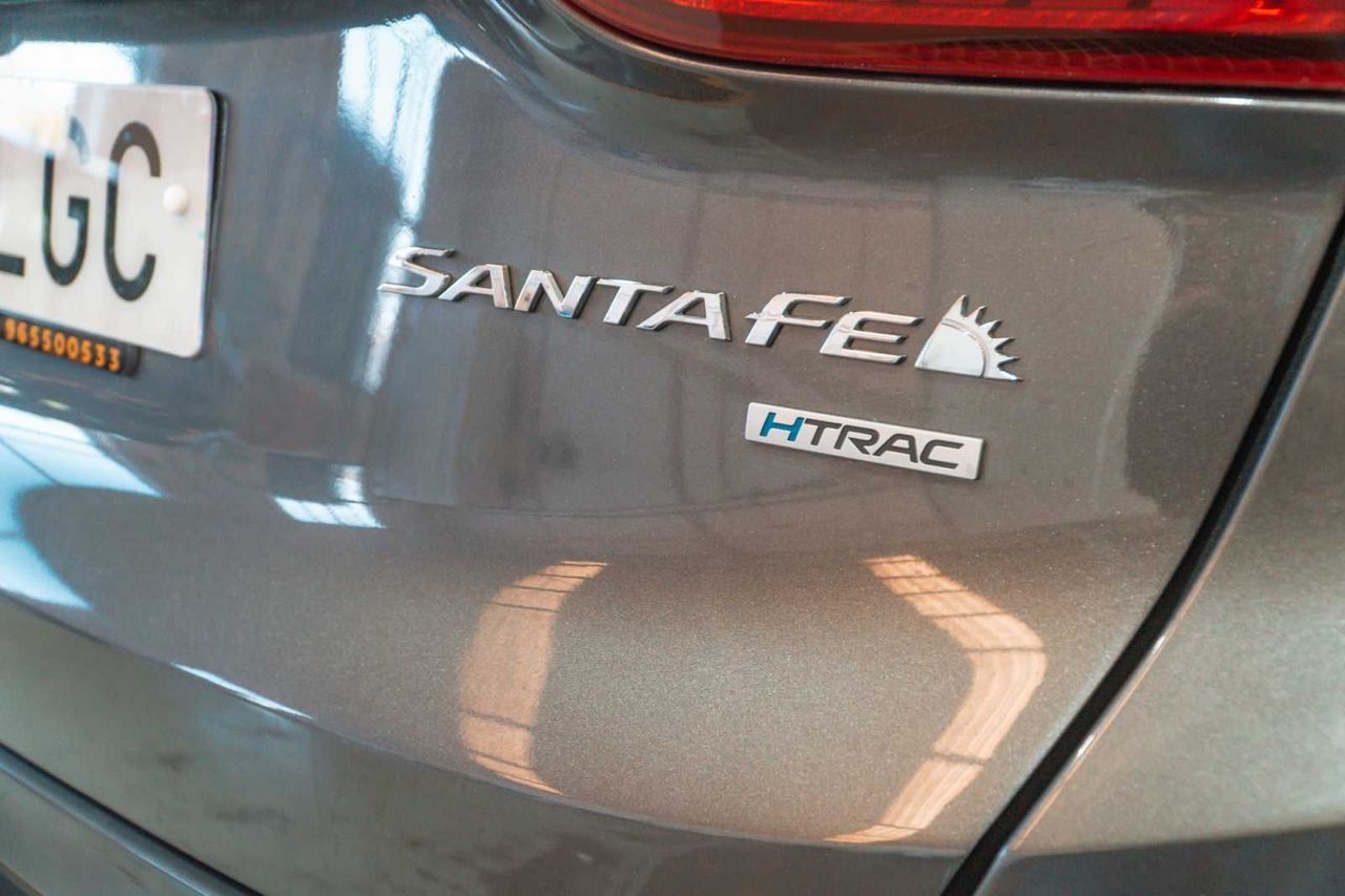 Hyundai Santa Fe style 4wd 2.2 crdi 200cv at8 e6dt  - Foto 12