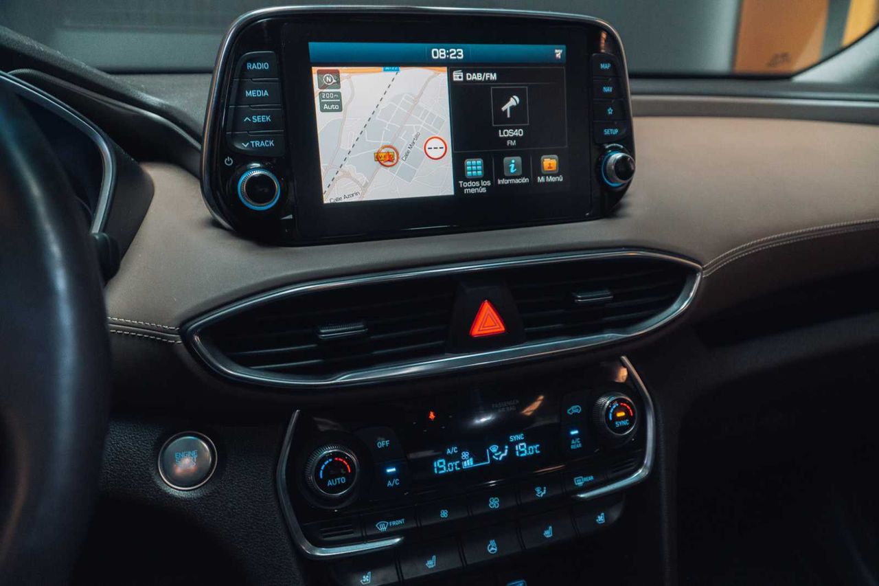 Hyundai Santa Fe style 4wd 2.2 crdi 200cv at8 e6dt  - Foto 23