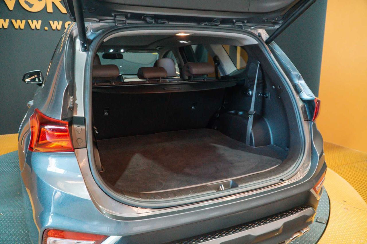 Hyundai Santa Fe style 4wd 2.2 crdi 200cv at8 e6dt  - Foto 14