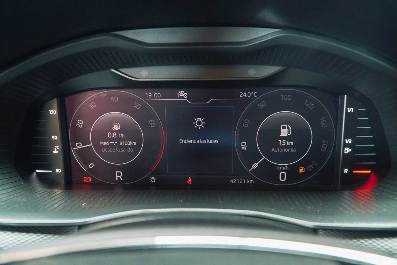 Skoda Kamiq 1.0 tsi 81kw (110cv) dsg ambition (cx)  - Foto 16
