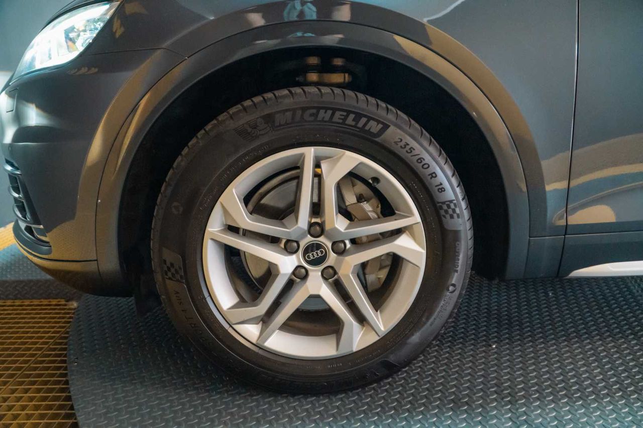 Audi Q5  2.0 tdi 35 tdi design  - Foto 14