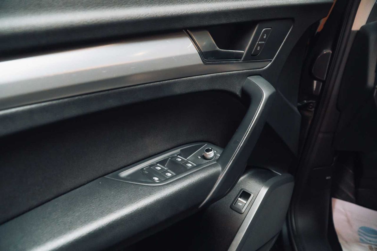Audi Q5  2.0 tdi 35 tdi design  - Foto 21