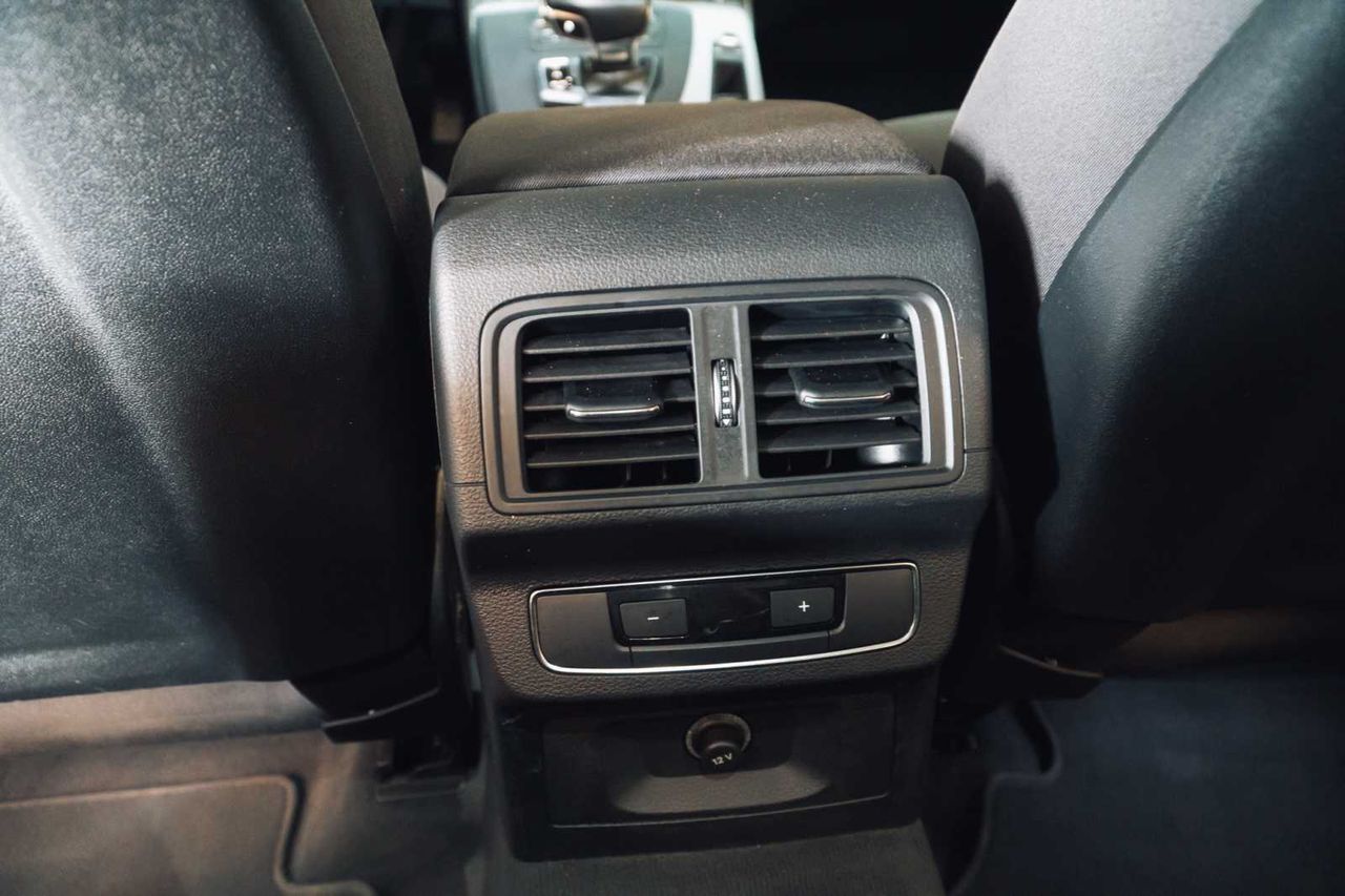 Audi Q5  2.0 tdi 35 tdi design  - Foto 24