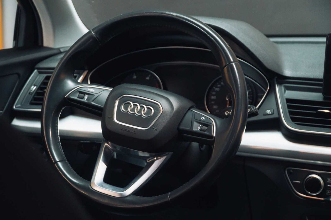 Audi Q5  2.0 tdi 35 tdi design  - Foto 25