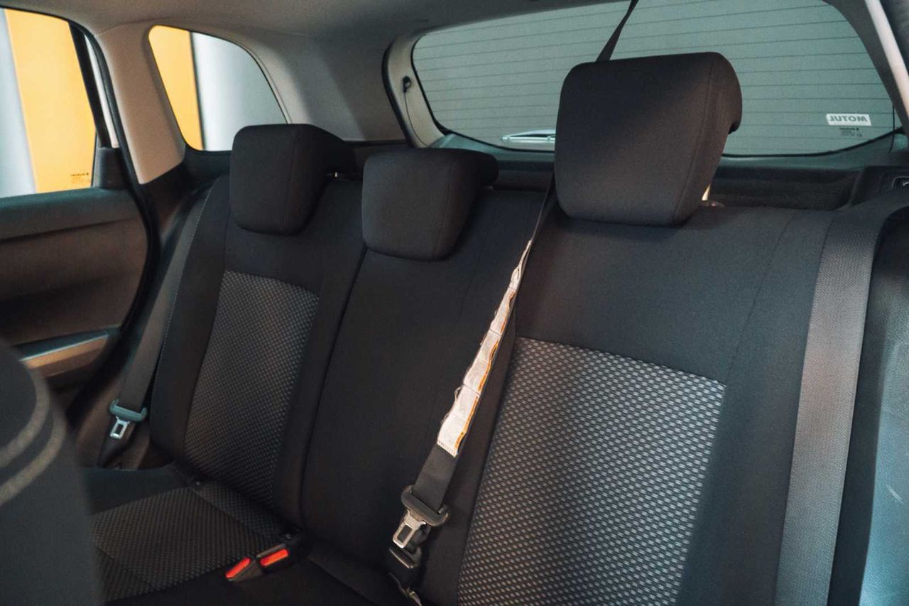 Suzuki Vitara sz  1.4 gas 129cv - 2022  - Foto 15