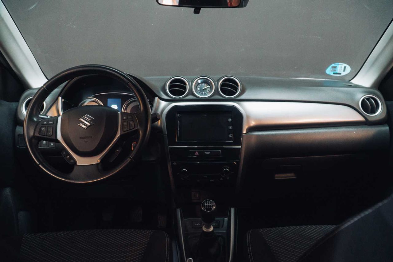 Suzuki Vitara sz  1.4 gas 129cv - 2022  - Foto 18