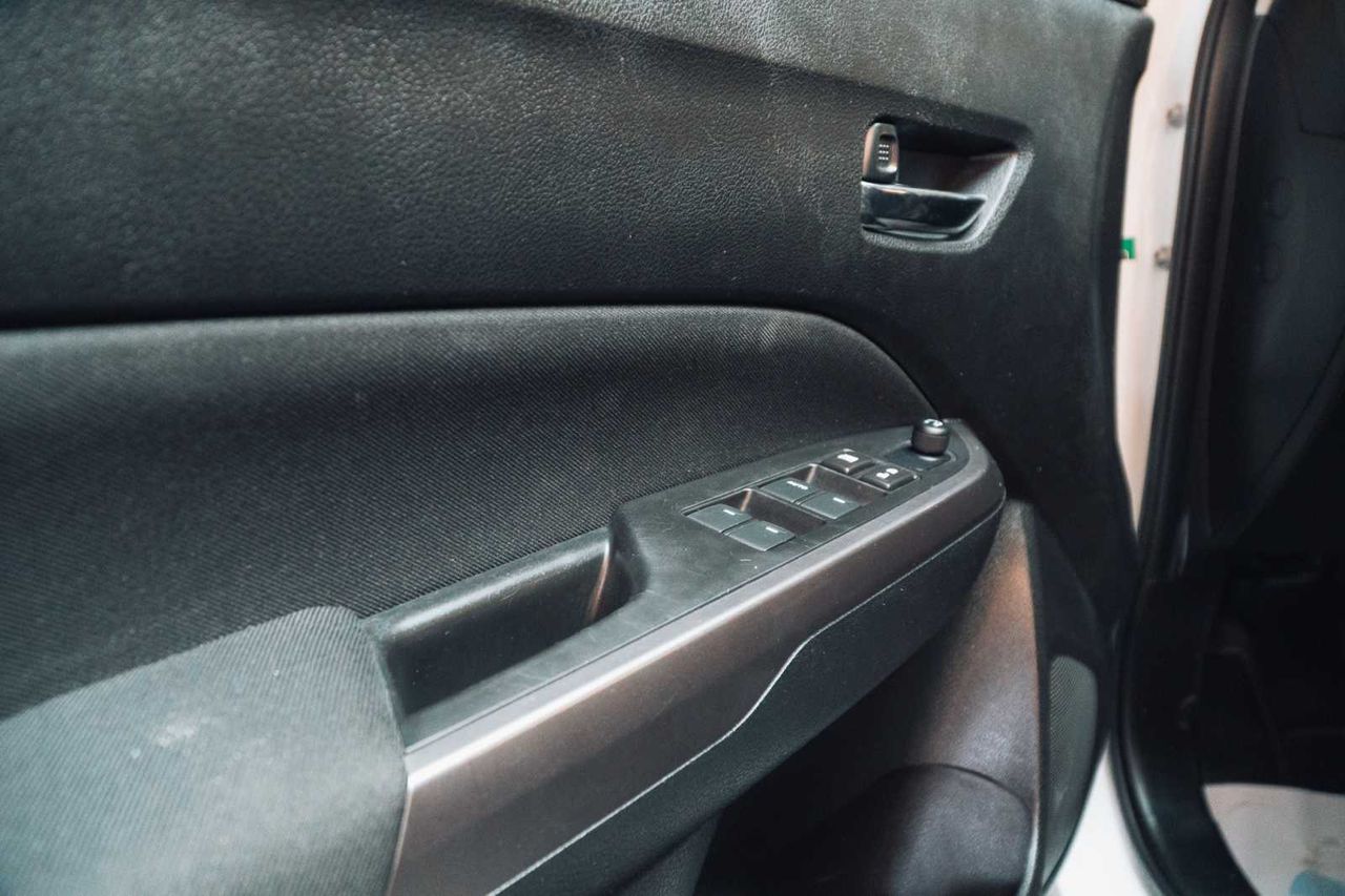 Suzuki Vitara sz  1.4 gas 129cv - 2022  - Foto 22