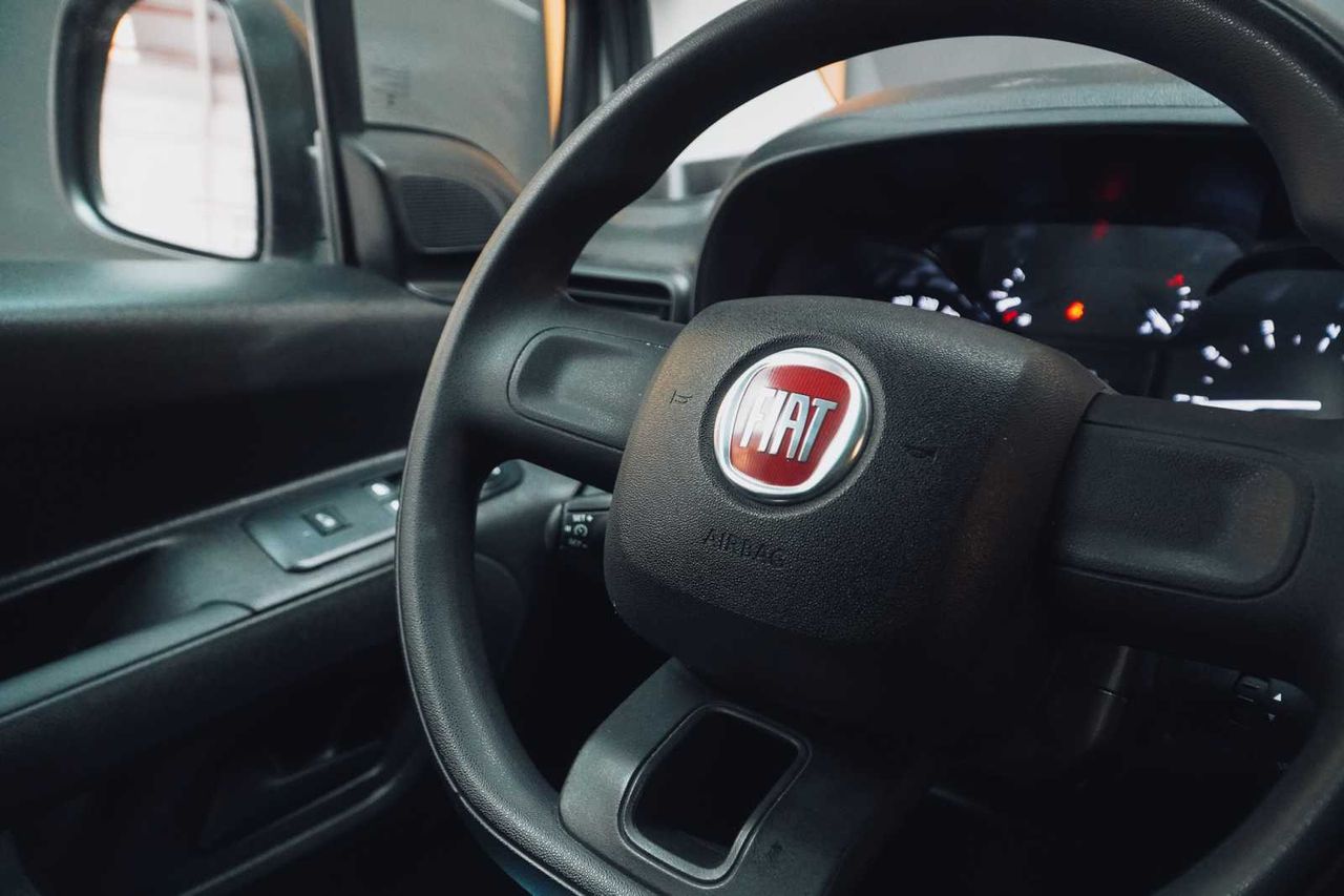 Fiat Doblò furgon l1 bluehdi 1.5 l 650kg 100c  - Foto 17