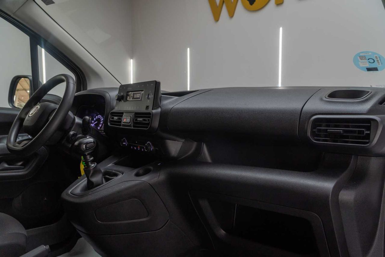 Fiat Doblò furgon l1 bluehdi 1.5 l 650kg 100c  - Foto 21