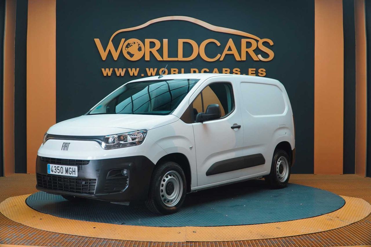 fiat doblò 2023 /