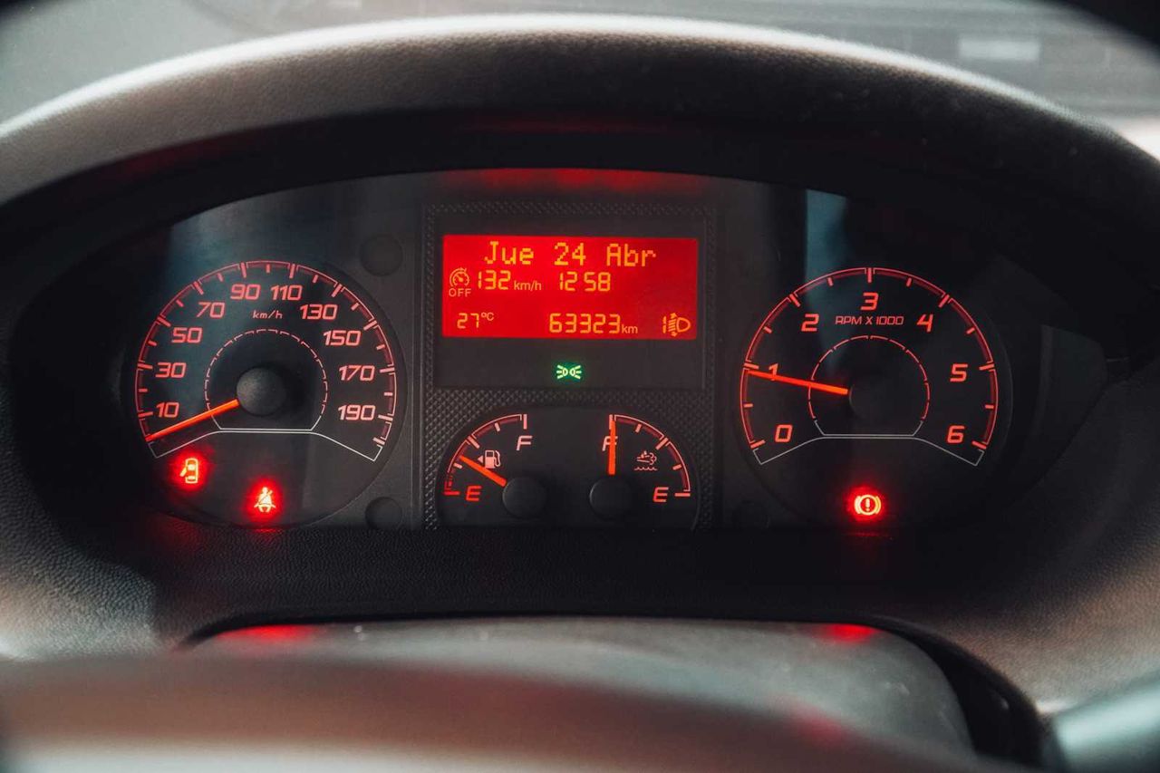 Opel Movano furgón base lig  - Foto 11