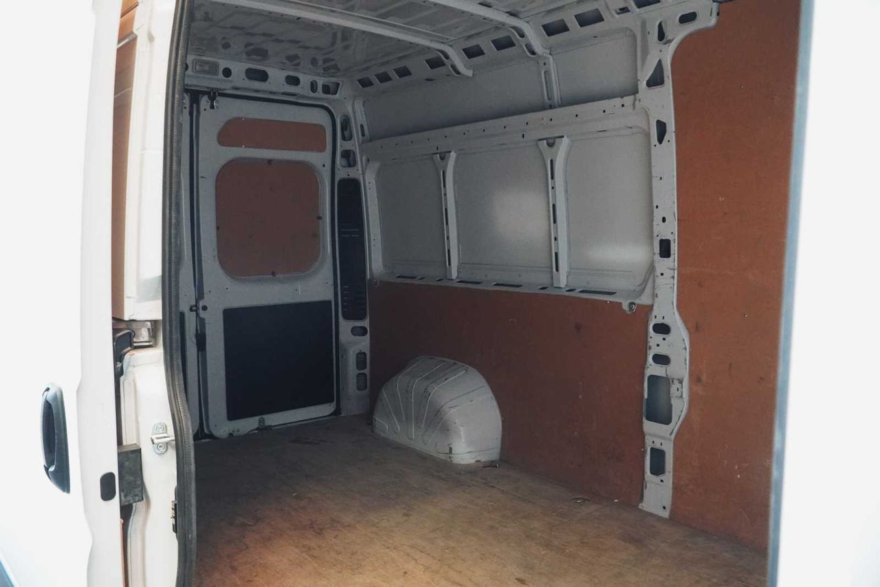 Opel Movano furgón base lig  - Foto 10