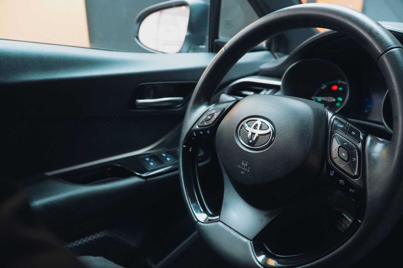 Toyota C-HR todoterreno 1.8 125h advance (cx)  - Foto 26