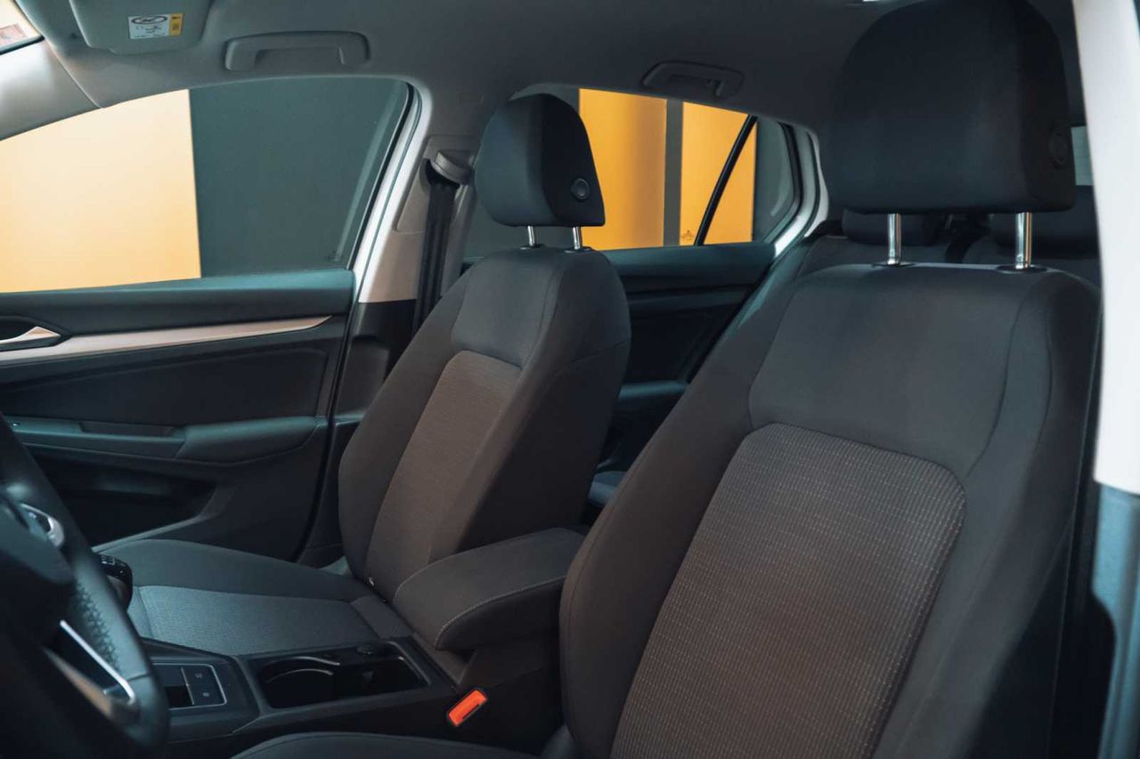 Volkswagen Golf 1.0 TSI 81kW (110CV) - Foto 18