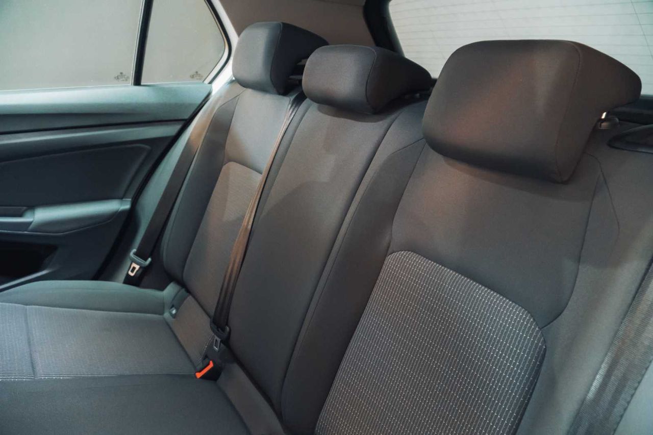 Volkswagen Golf 1.0 TSI 81kW (110CV) - Foto 23