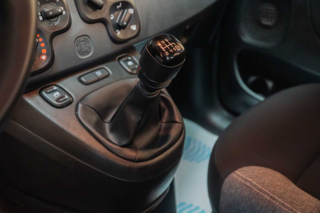 Fiat Panda Panda Hybrid 1.0 51kw (70CV) - Foto 17