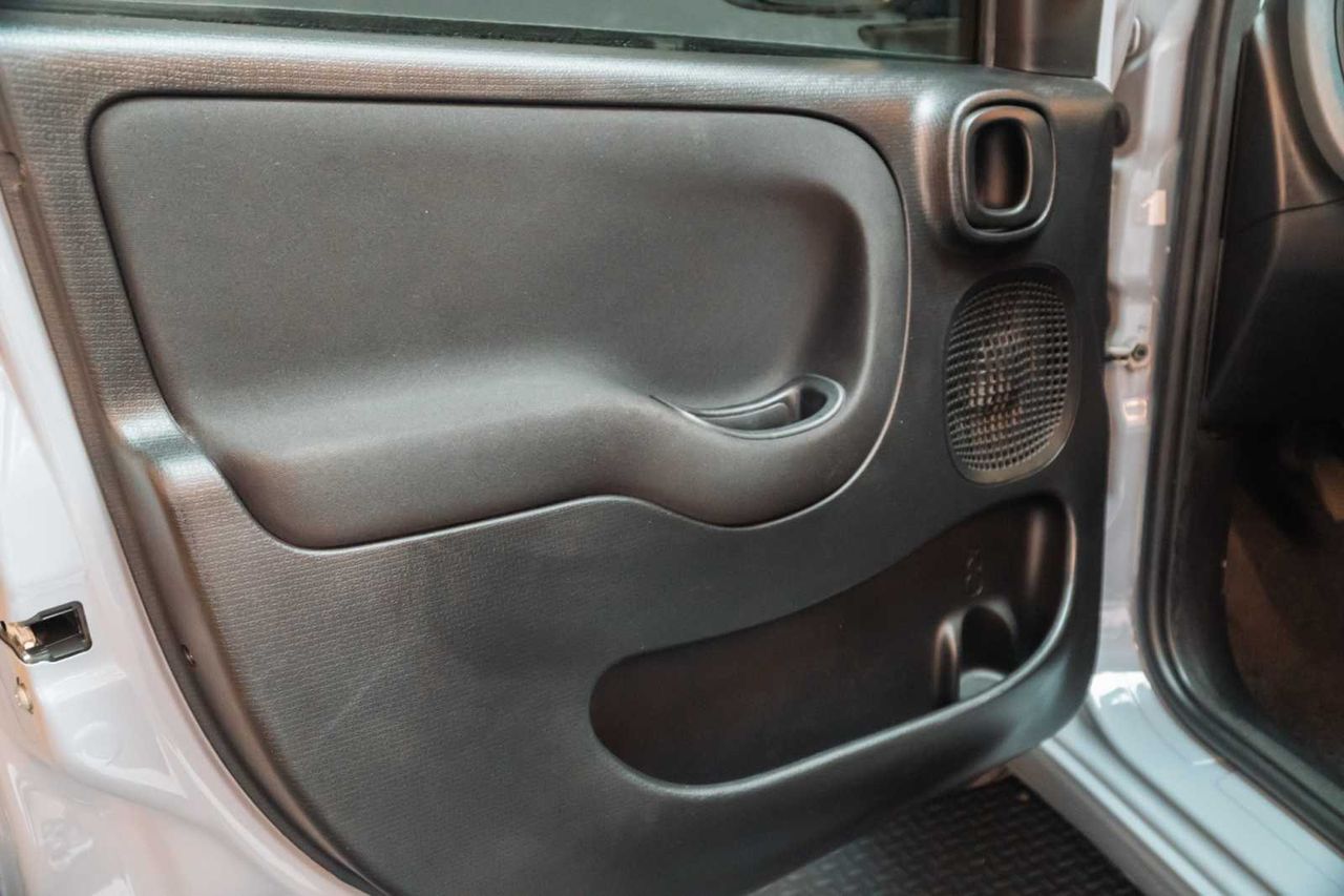 Fiat Panda Panda Hybrid 1.0 51kw (70CV) - Foto 19