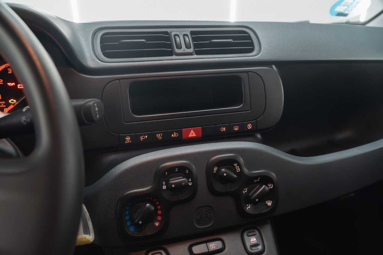 Fiat Panda Panda Hybrid 1.0 51kw (70CV) - Foto 19