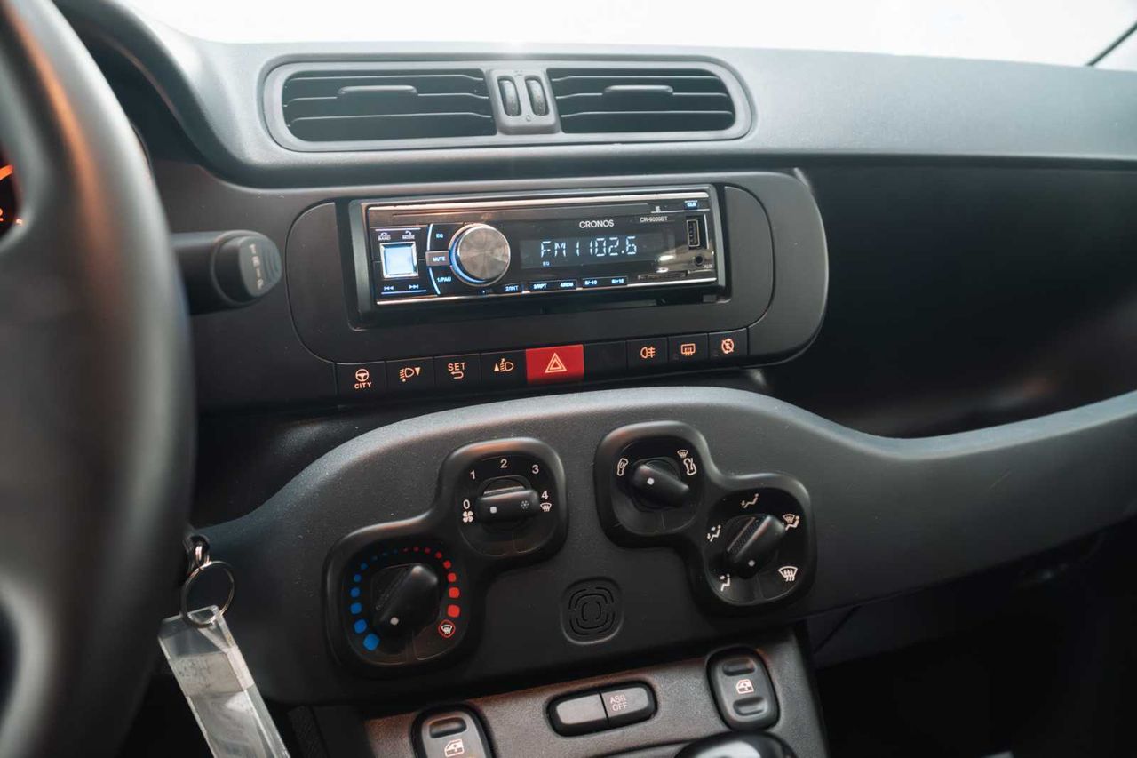 Fiat Panda Panda Hybrid 1.0 51kw (70CV) - Foto 18