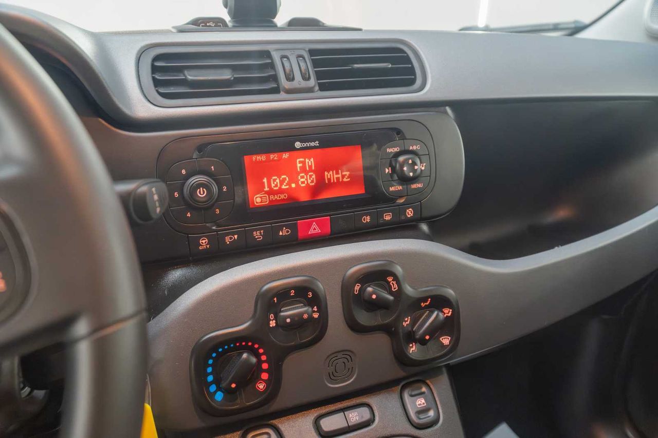 Fiat Panda Panda Hybrid 1.0 51kw (70CV) - Foto 18