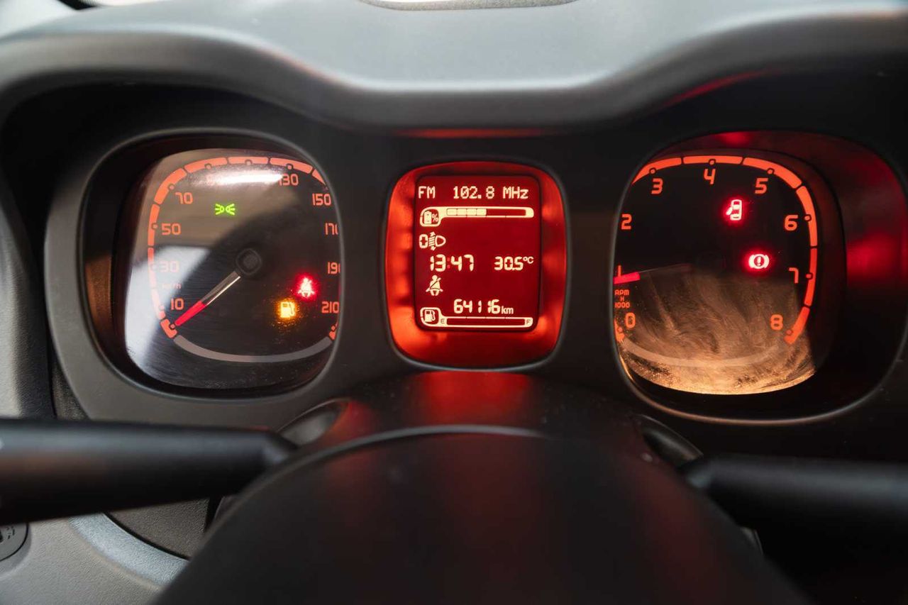Fiat Panda Panda Hybrid 1.0 51kw (70CV) - Foto 16