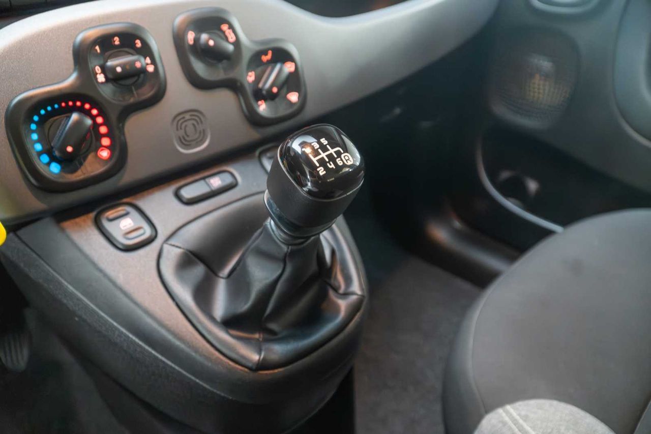 Fiat Panda Panda Hybrid 1.0 51kw (70CV) - Foto 17