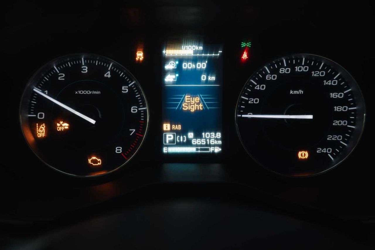 Subaru XV 2.0i Hybrid CVT Executive Plus  - Foto 15