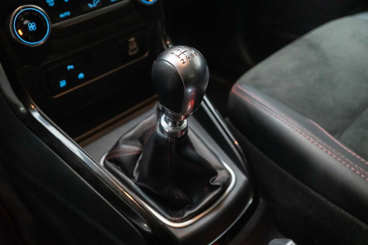 Ford Ecosport 1.0T EcoBoost 92kW (125CV) S&S ST Line - Foto 21