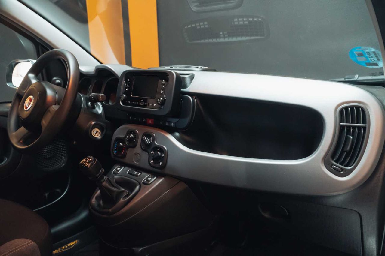 Fiat Panda City Life Hybrid 1.0 Gse 51kw (70CV) - Foto 20