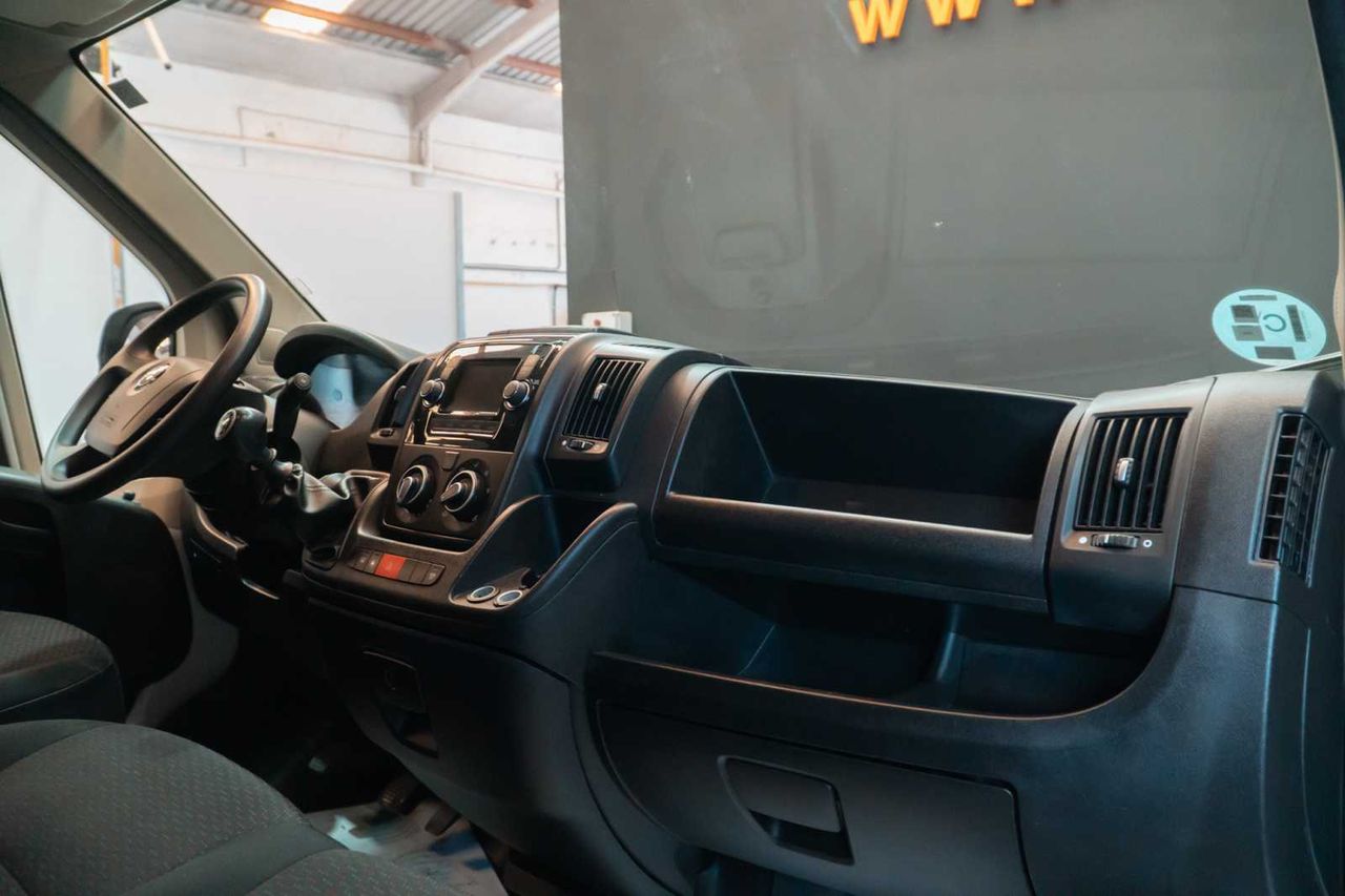 Opel Movano  c 2.2 diesel 140 (3,5t) l3h2 edition  - Foto 14