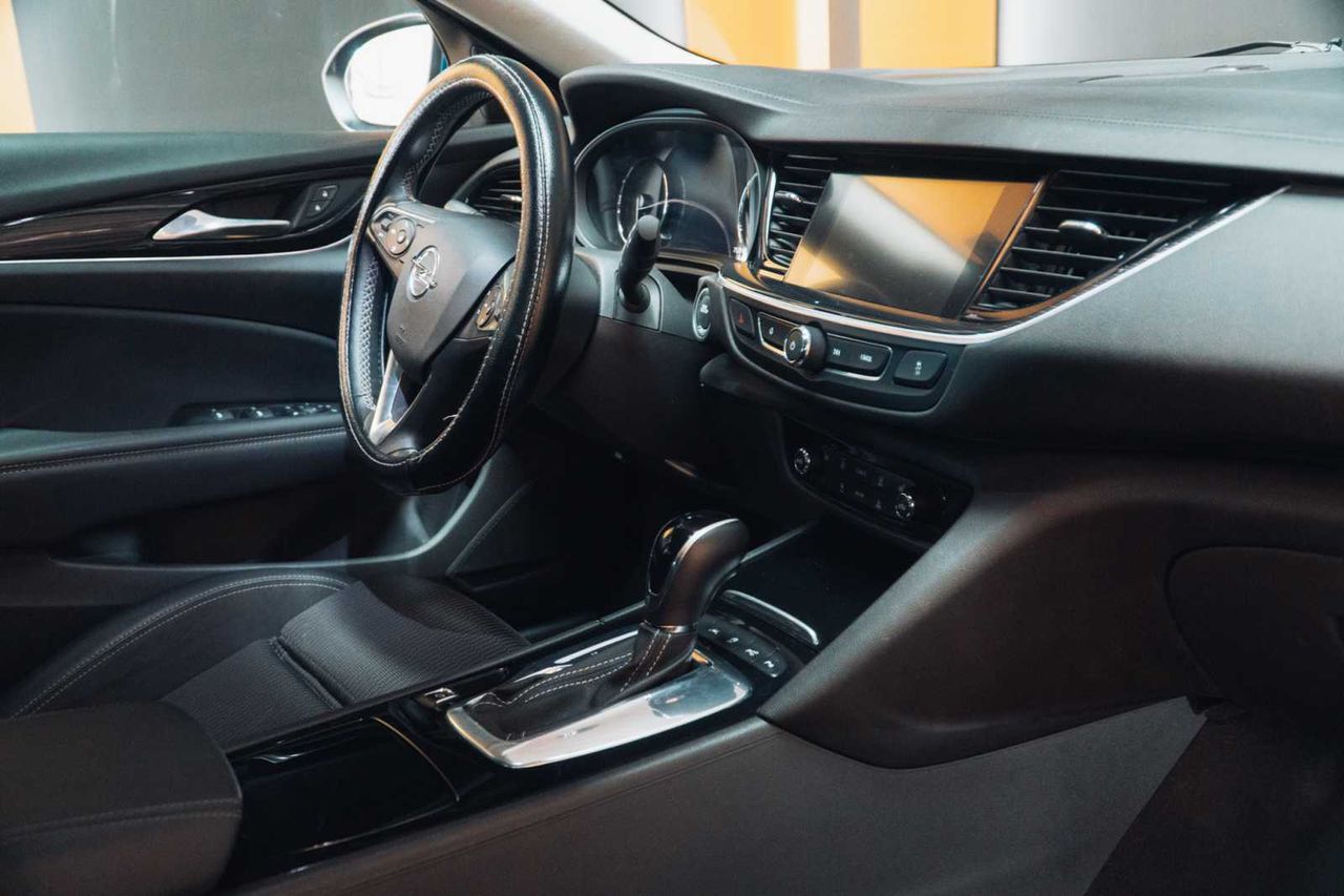 Opel Insignia  ST 1.6 CDTi 100kW Turbo D Innovation Aut  - Foto 21