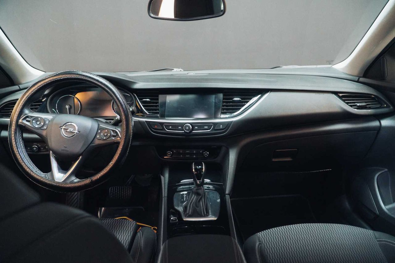 Opel Insignia  ST 1.6 CDTi 100kW Turbo D Innovation Aut  - Foto 23