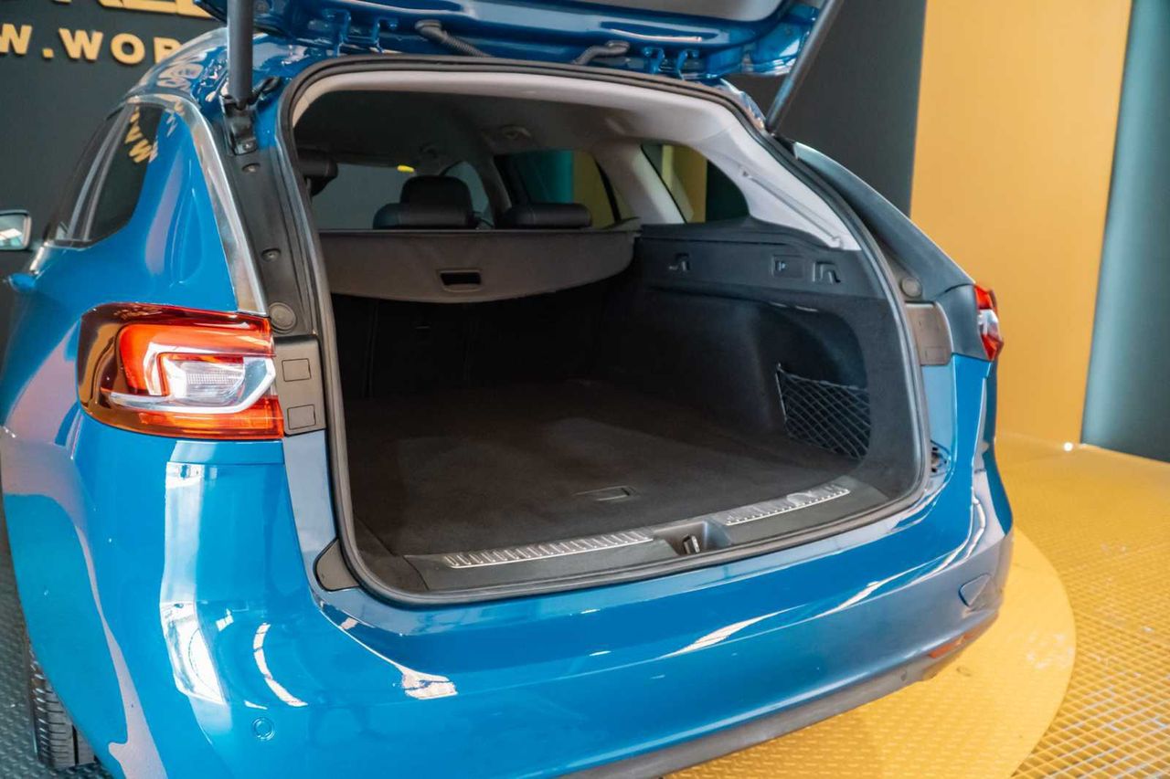 Opel Insignia  ST 1.6 CDTi 100kW Turbo D Innovation Aut  - Foto 13