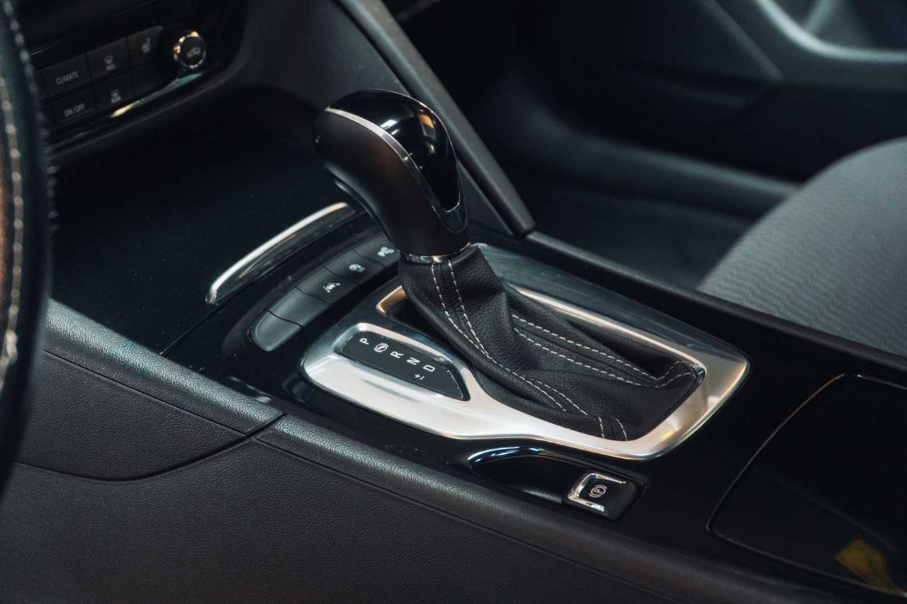 Opel Insignia  ST 1.6 CDTi 100kW Turbo D Innovation Aut  - Foto 16