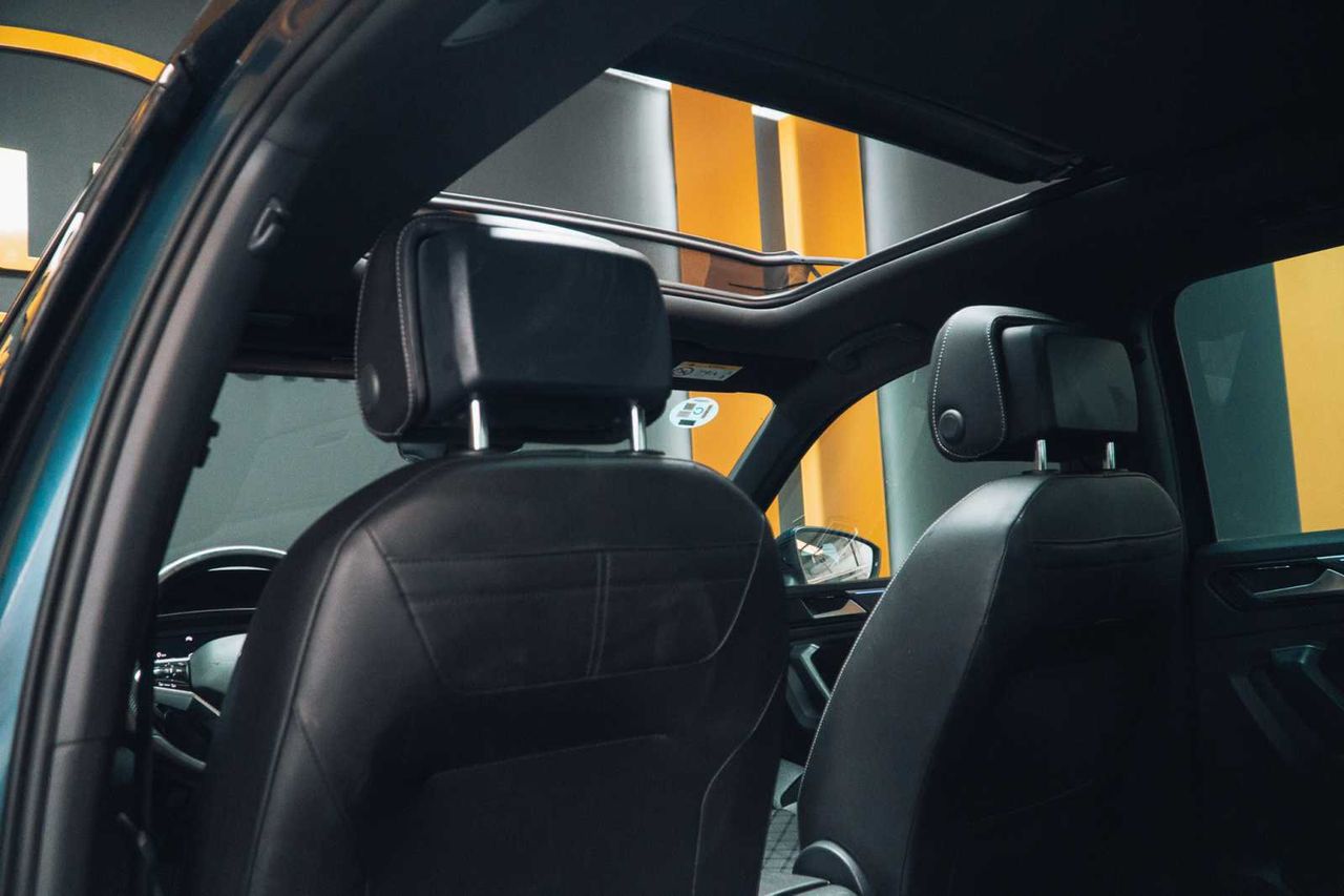 Volkswagen Tiguan R-Line 2.0 TDI 110kW (150CV) DSG 4Motion - Foto 17