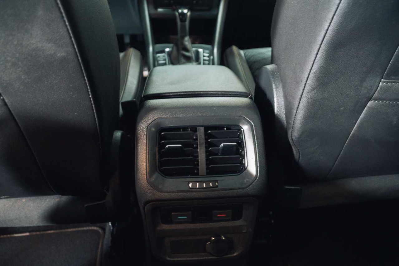 Volkswagen Tiguan R-Line 2.0 TDI 110kW (150CV) DSG 4Motion - Foto 22