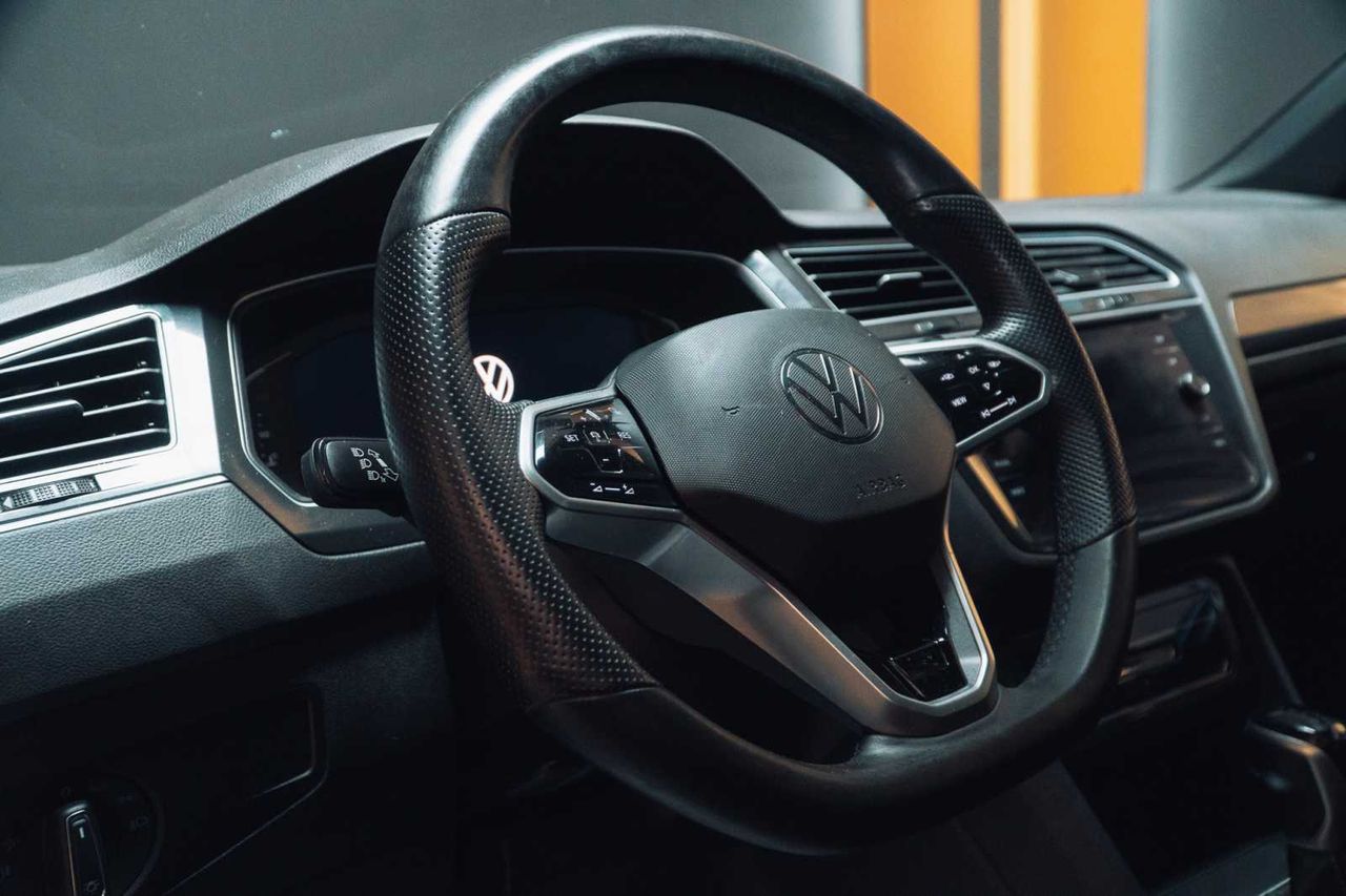 Volkswagen Tiguan R-Line 2.0 TDI 110kW (150CV) DSG 4Motion - Foto 20