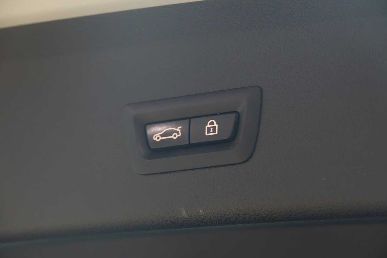 BMW X1 xDrive20dA - Foto 15