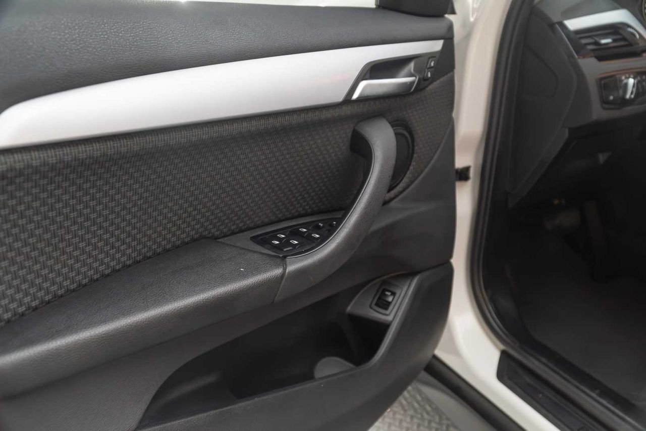 BMW X1 xDrive20dA - Foto 19