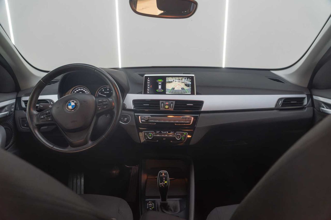 BMW X1 xDrive20dA - Foto 22