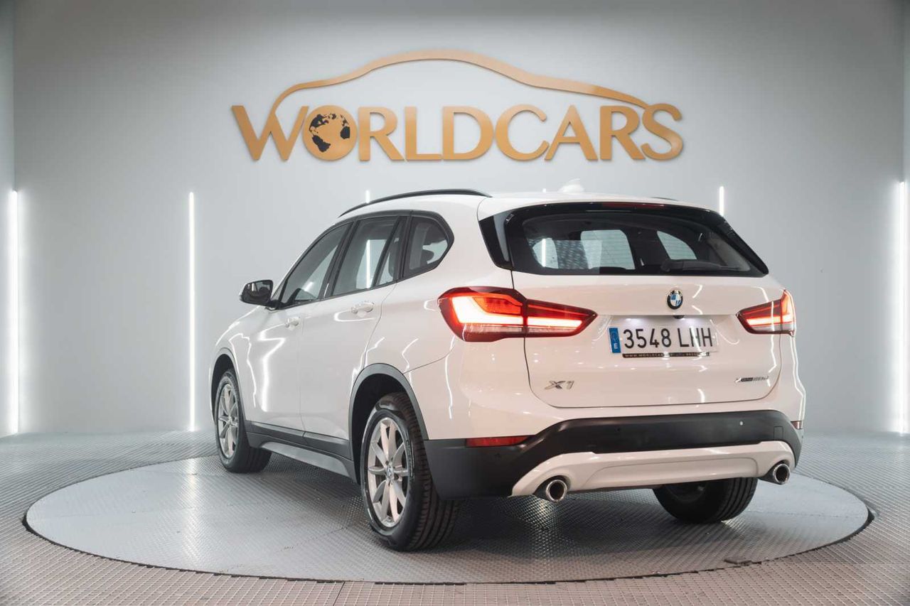 BMW X1 xDrive20dA - Foto 9