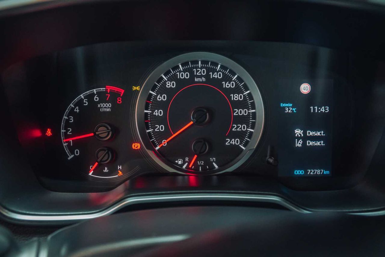 Toyota Corolla 1.6 gas 125cv  - Foto 13