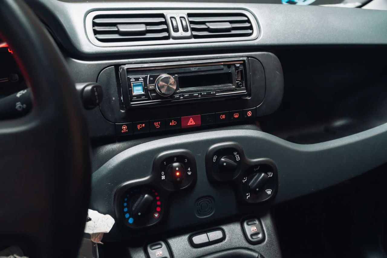 Fiat Panda Panda Hybrid 1.0 51kw (70CV) - Foto 18