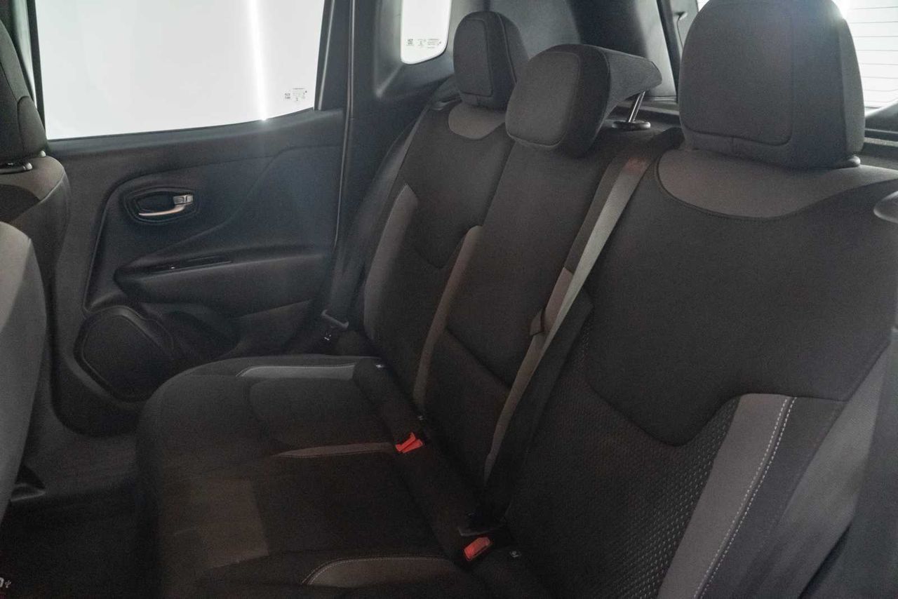 Jeep Renegade Limited 1.0G 88kW (120CV) 4x2  - Foto 19