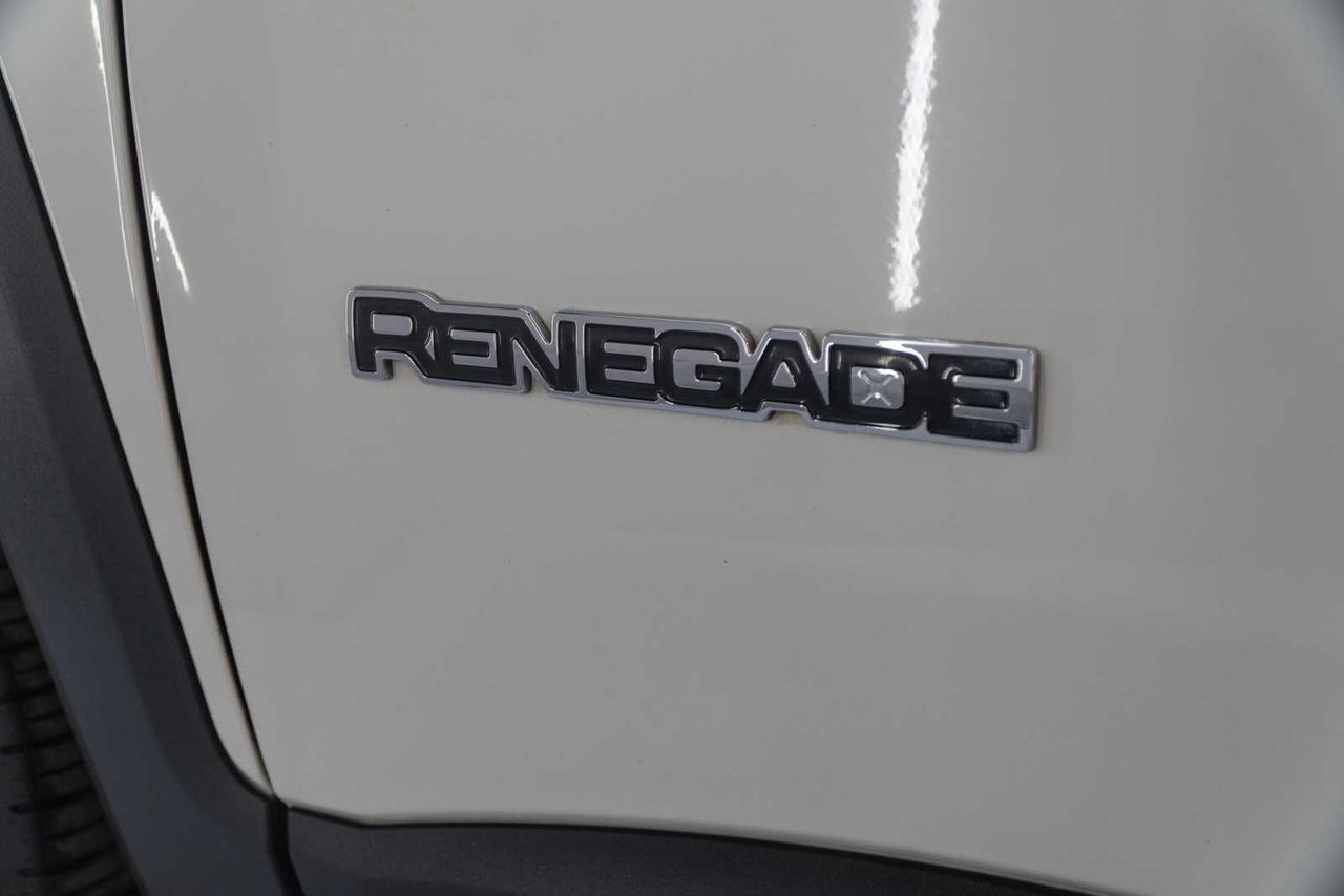 Jeep Renegade Limited 1.0G 88kW (120CV) 4x2  - Foto 24