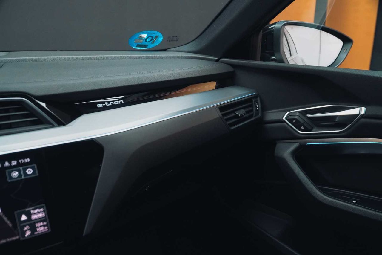 Audi e-tron 55 quattro  - Foto 15